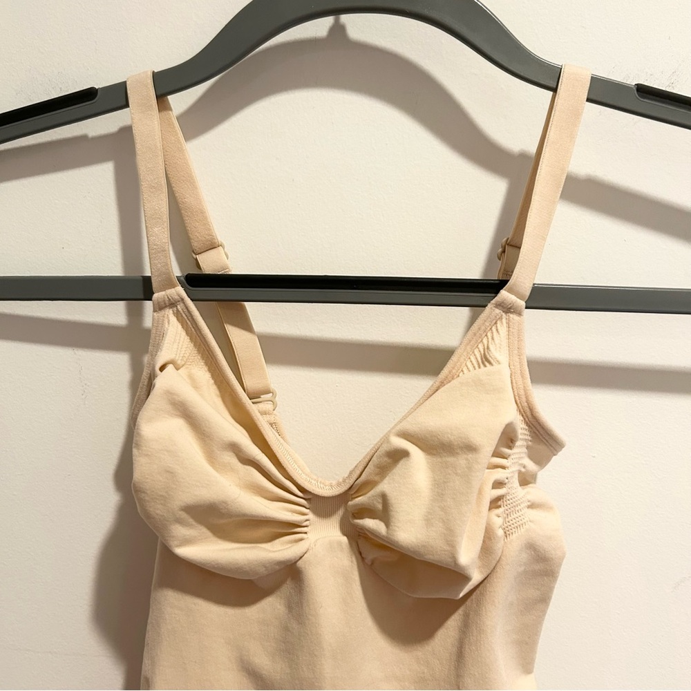 Skims Seamless Sculpt Brief Bodysuit Size Small - Picture 6 of 12